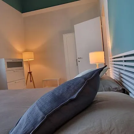 Galleria 2 Agosto 1980 N2 アパート